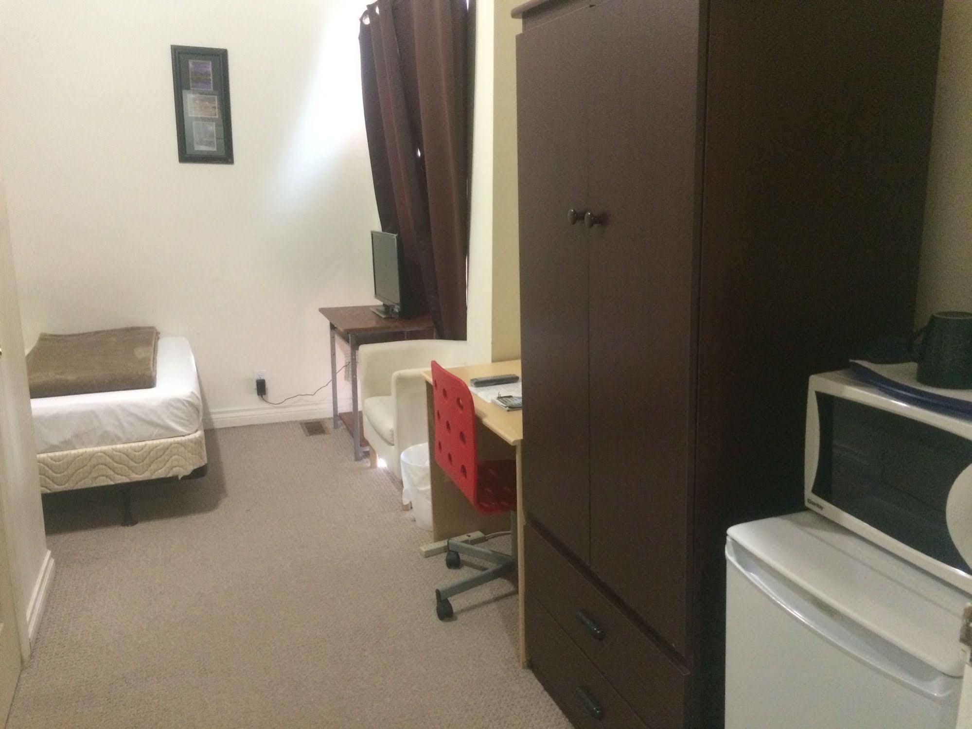 Adas Guesthouse Toronto Eksteriør billede