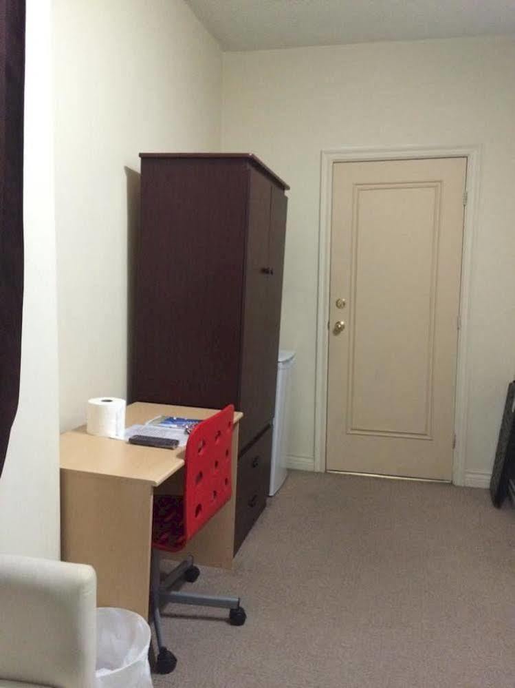 Adas Guesthouse Toronto Eksteriør billede